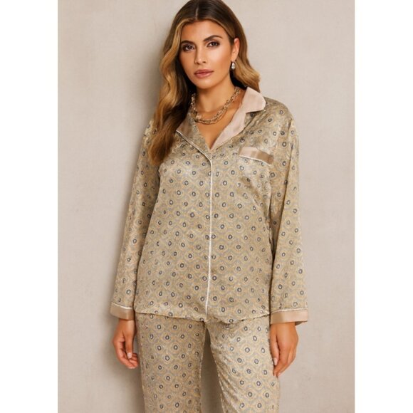 Luxury 100% Silk Pajama Set Women’s Beige Blue Geometric Print Button Top & Pant - Picture 1 of 10